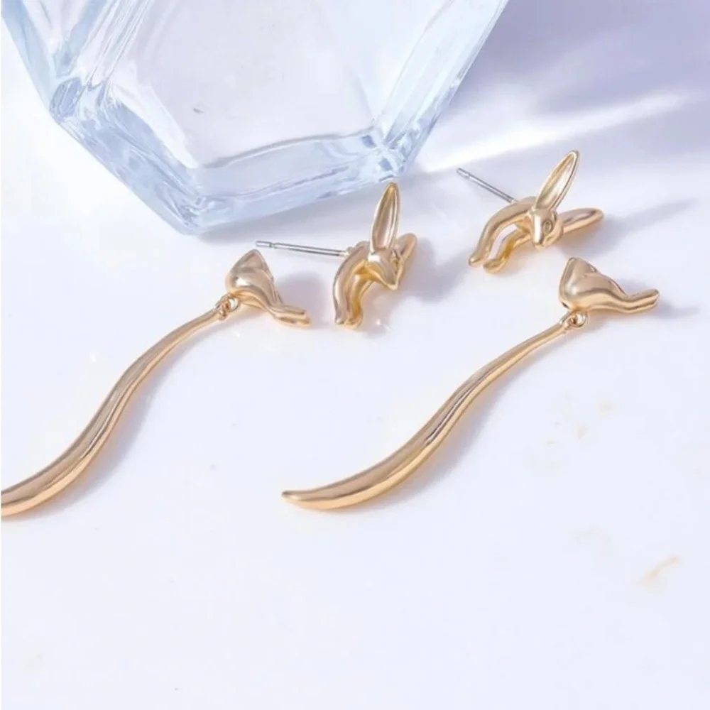 Foxy 🦊 Fun & Unique Gold Ear Jacket Earrings - Picture 3 of 9